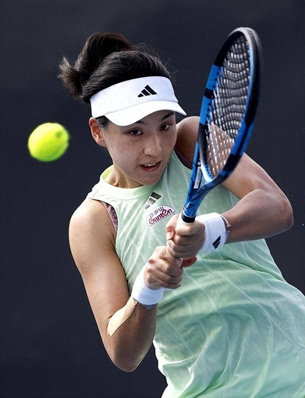 救确保了球 救确保了球