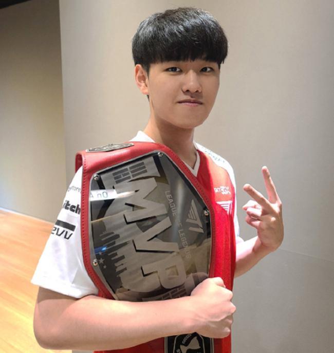 事业发展上 事业发展上